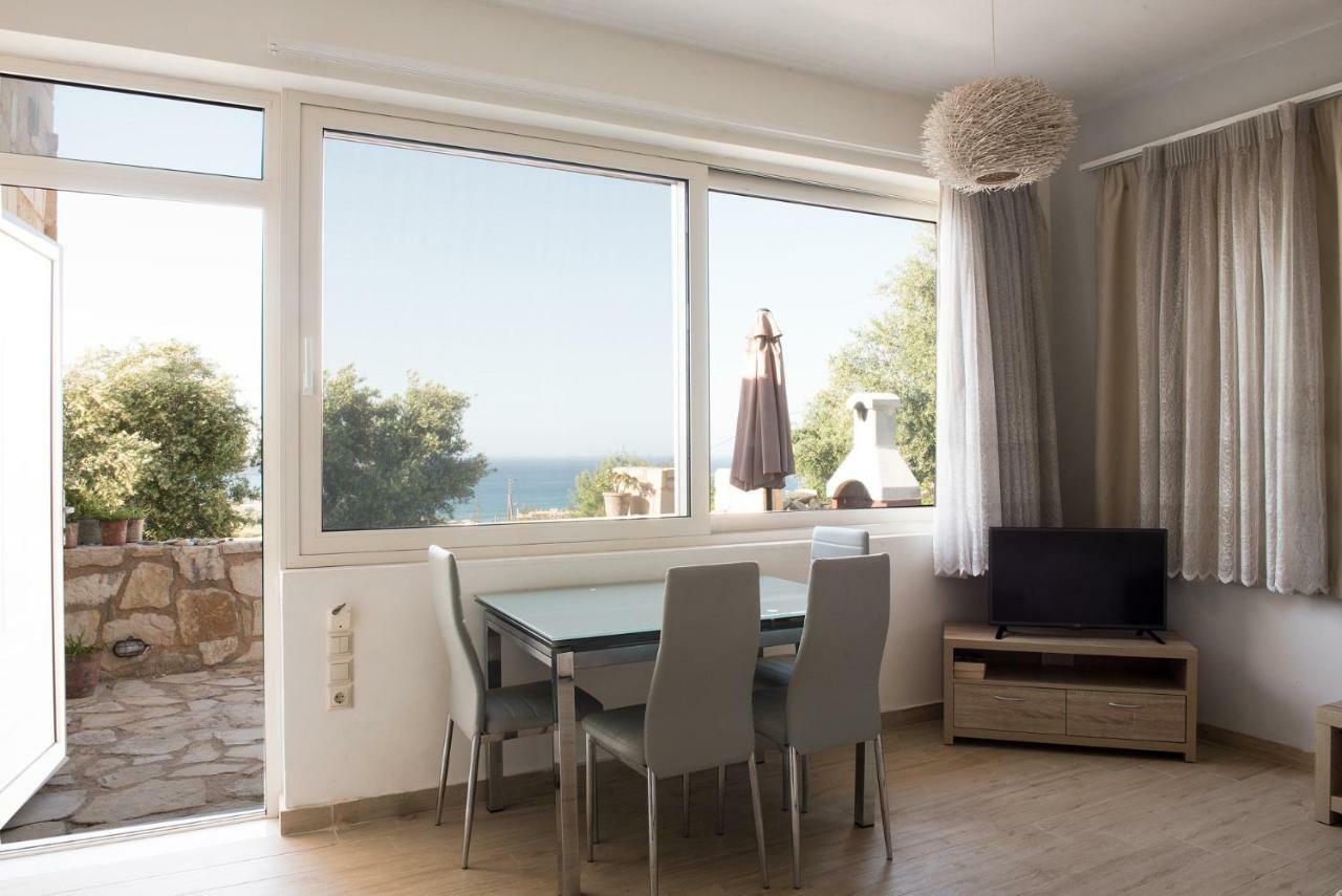 Pantanassa Villas Agia Marina 외부 사진