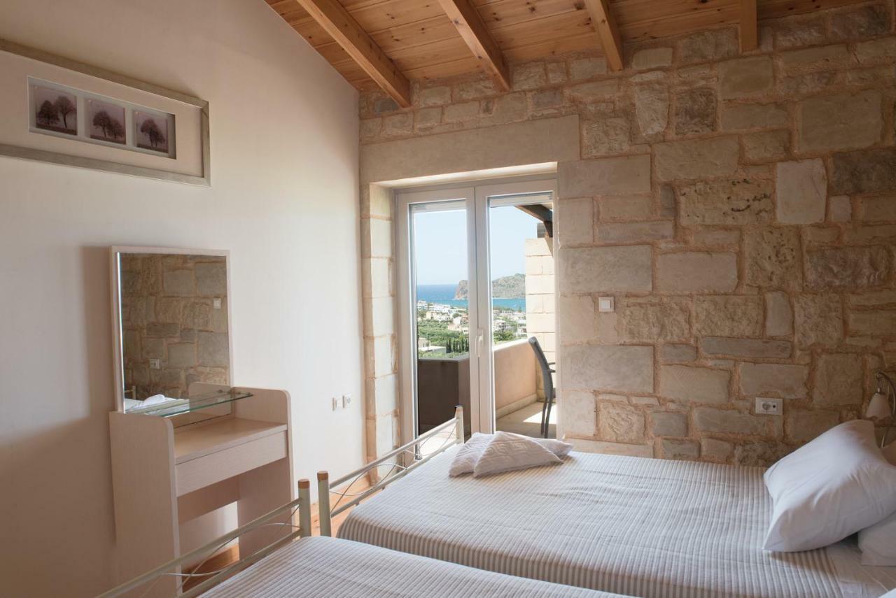 Pantanassa Villas Agia Marina 외부 사진