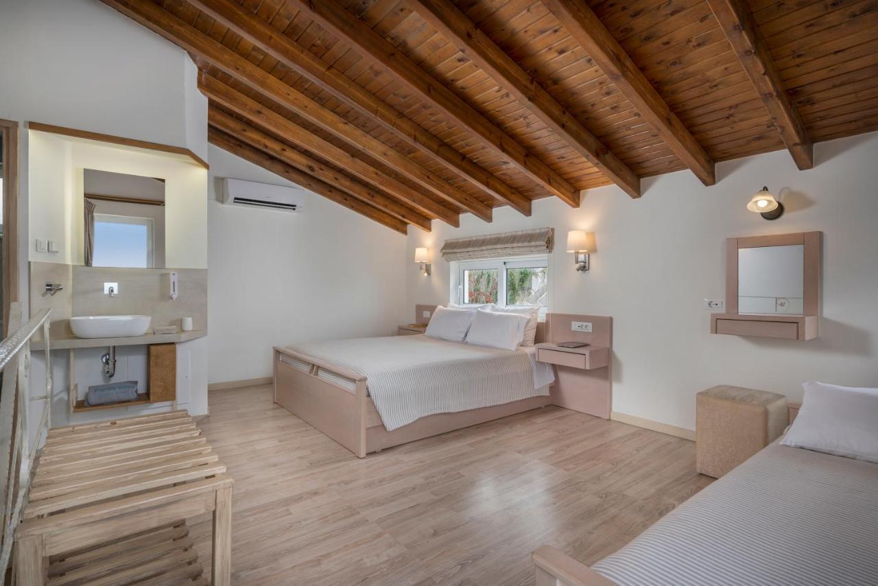 Pantanassa Villas Agia Marina 외부 사진