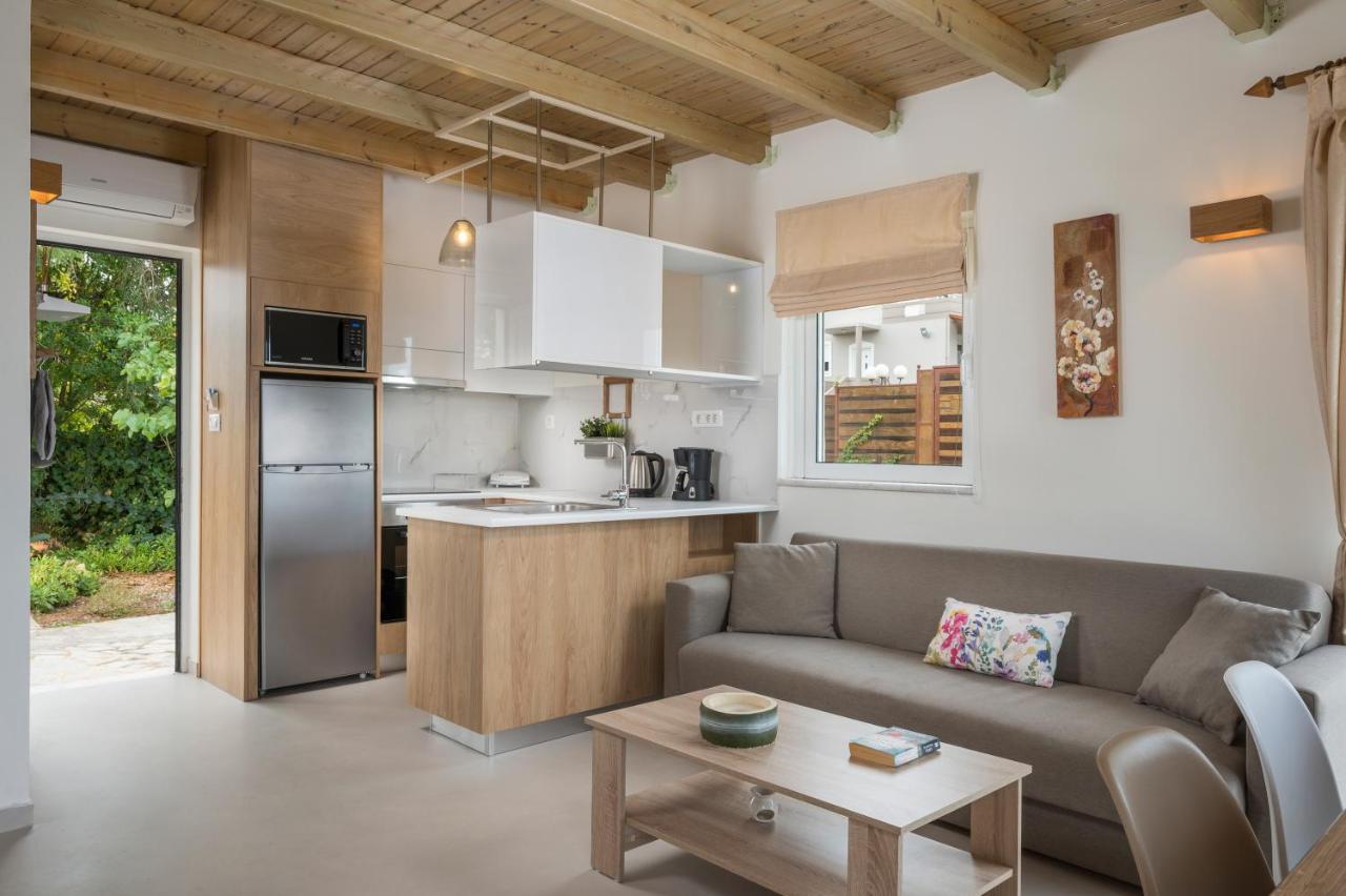 Pantanassa Villas Agia Marina 외부 사진