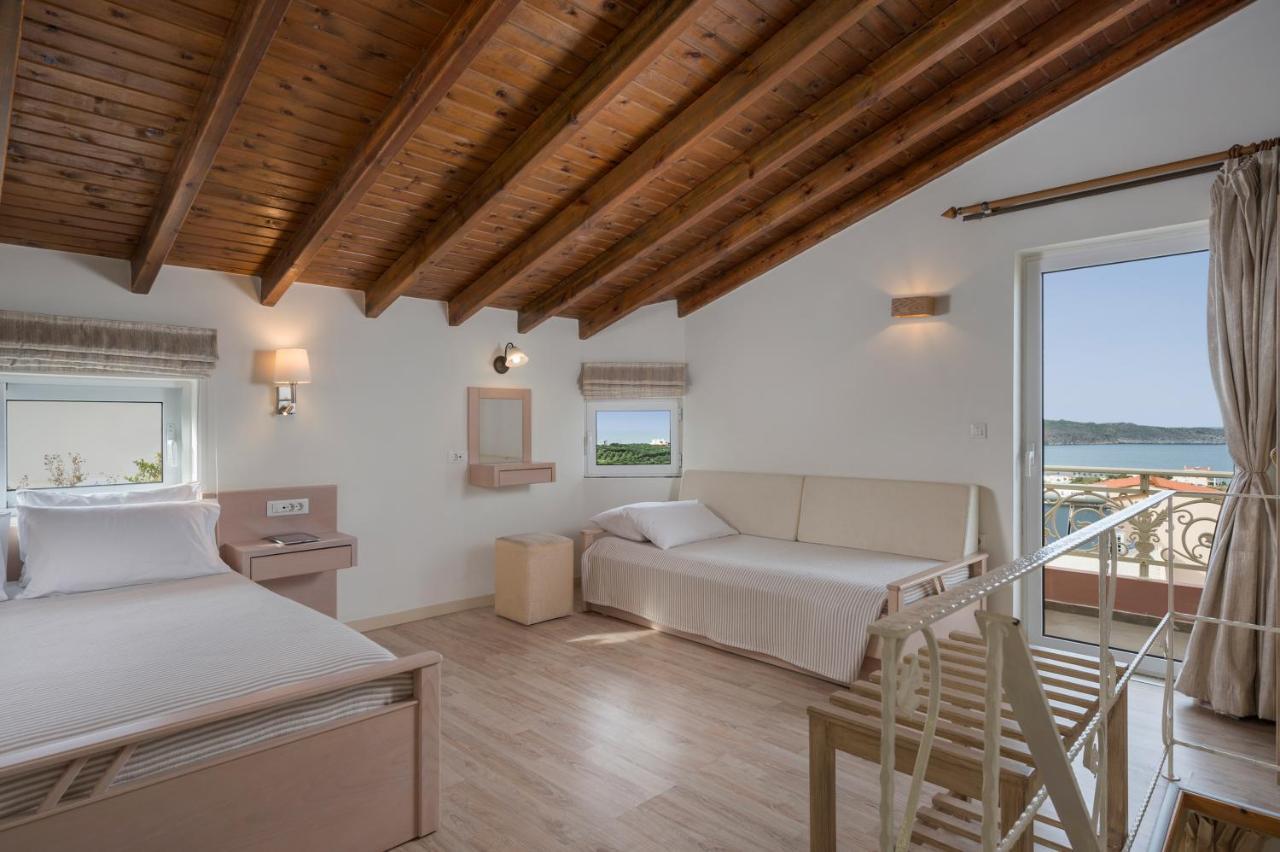 Pantanassa Villas Agia Marina 외부 사진